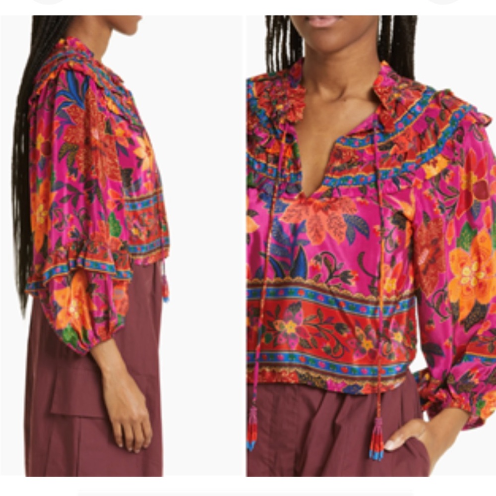 Farm Rio NWT Size Small tropical Tapestry Pink Long Sleeve Top